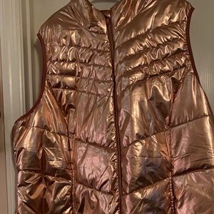 Metallic bubble vest